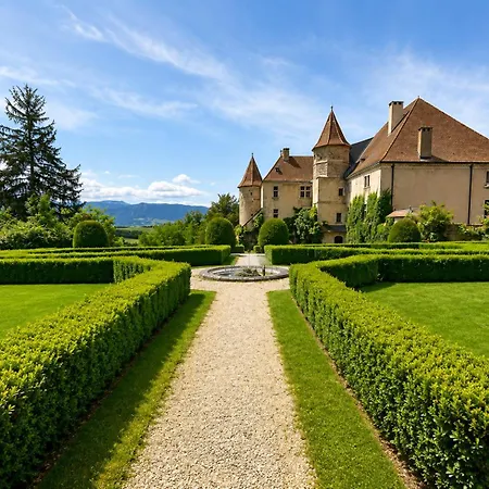 Chateau De Montmeilleur